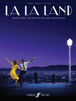 La la land : Piano/vocal/guitar matching folio: featuring 10 pieces from the