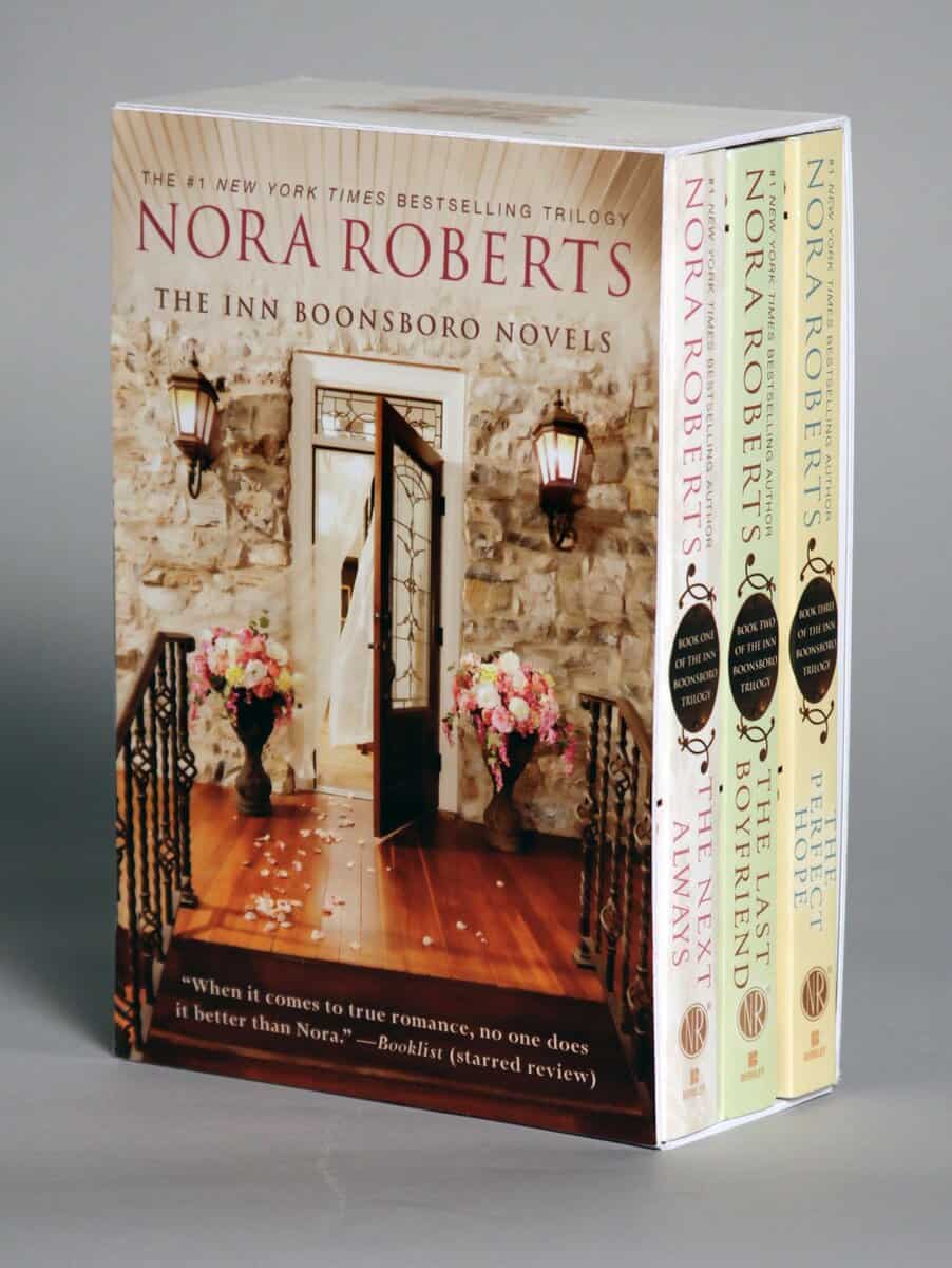 Roberts, Nora | Nora Roberts Boonsboro Trilogy Boxed Set