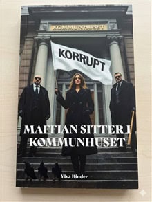 Binder, Ylva | Maffian sitter i kommunhuset