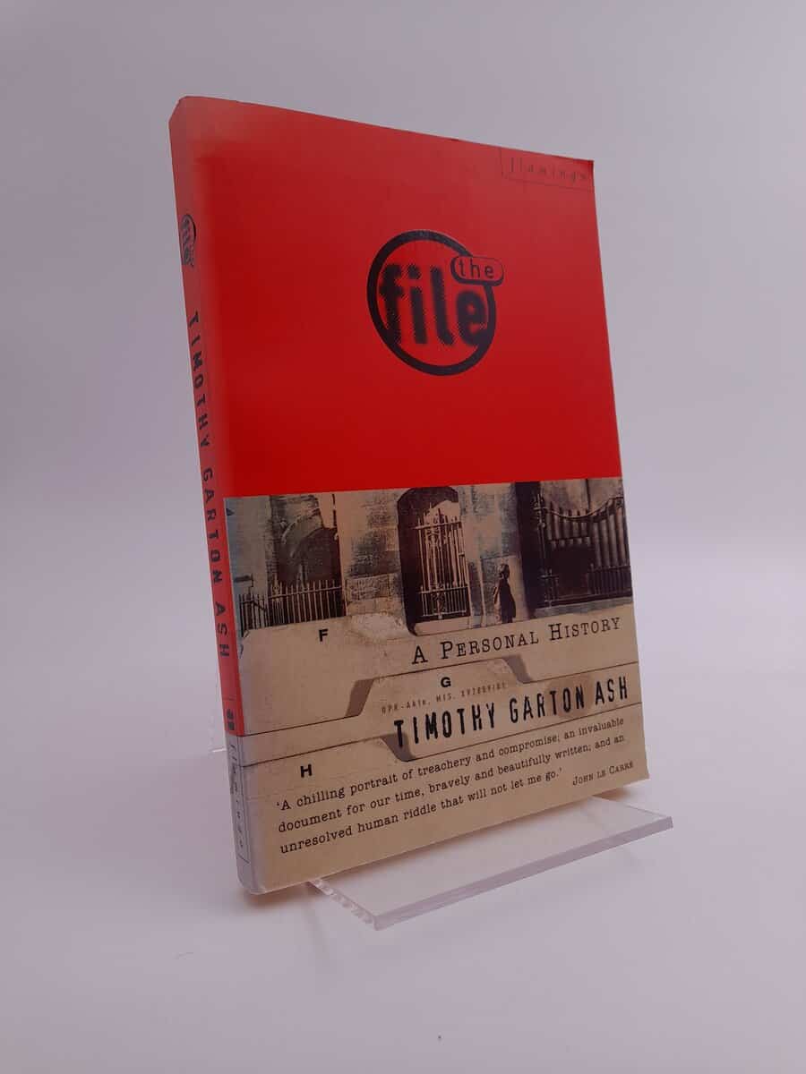 Garton Ash, Timothy | The file : A personal history