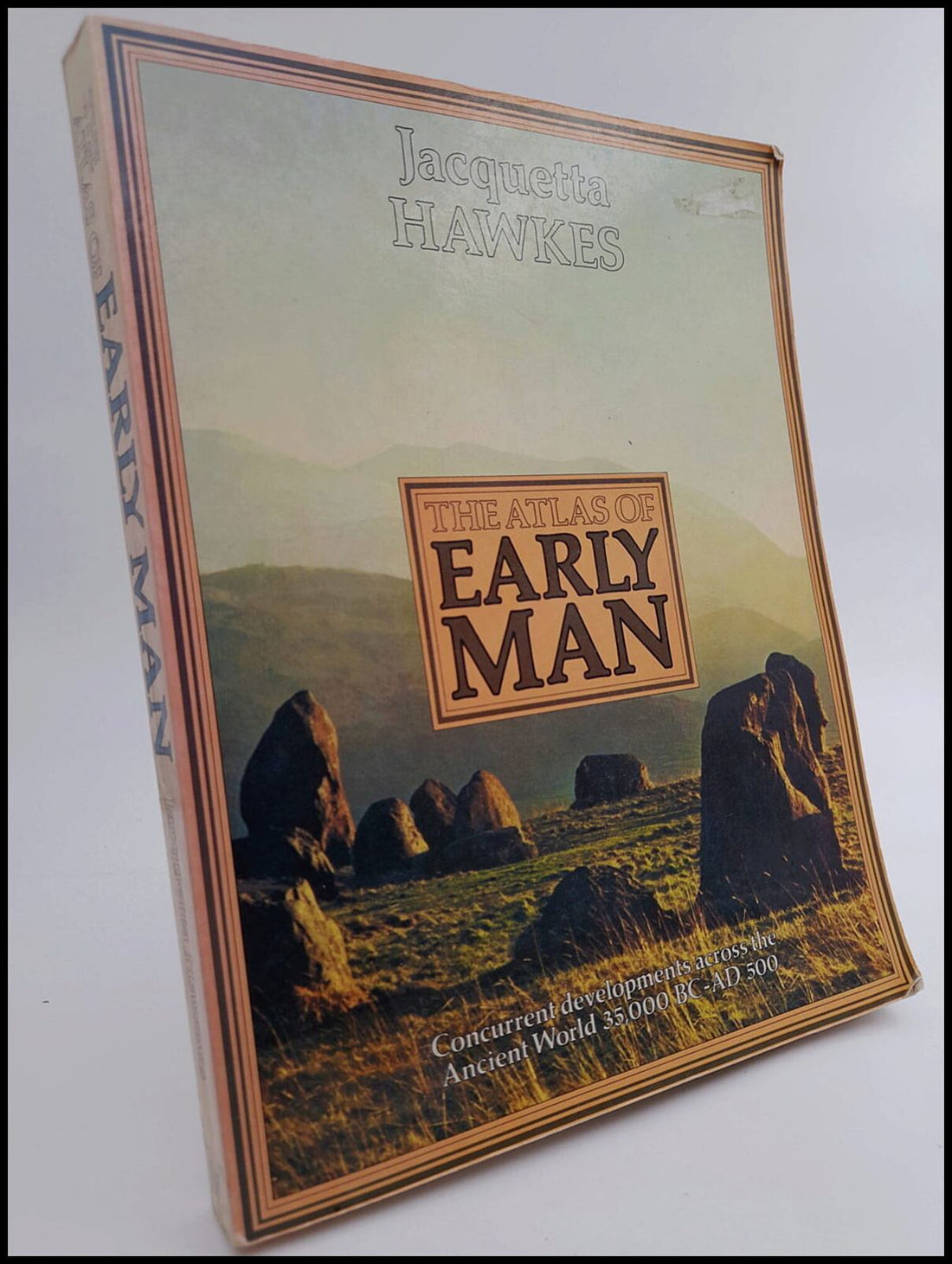 Boktips: The atlas of early man av Hawkes, Jacquetta