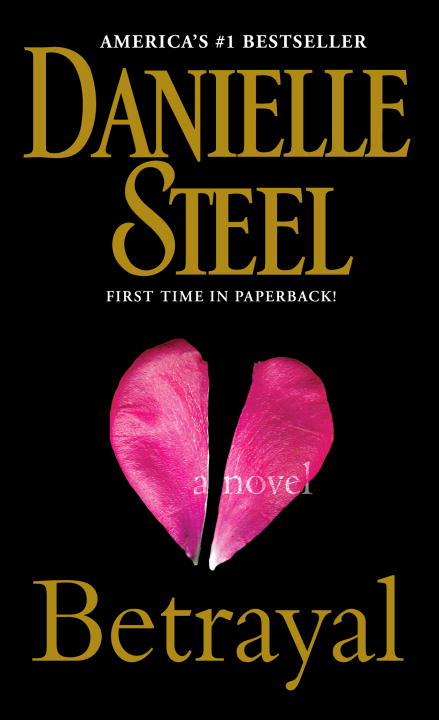 Steel, Danielle | Betrayal