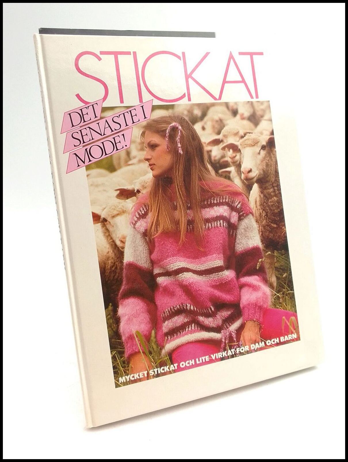 Andersson, Ulrika (urval) | Stickat : Mycket stickat och lite virkat för dam, barn och baby