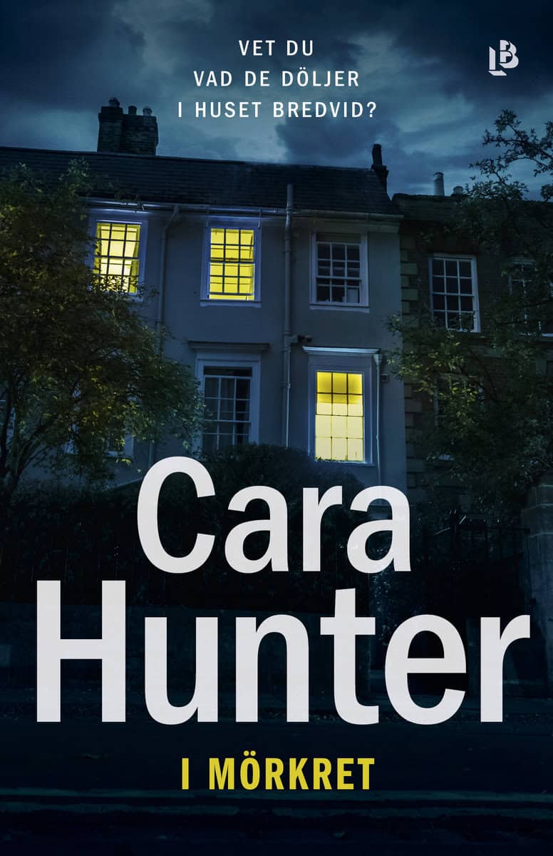 Hunter, Cara | I mörkret