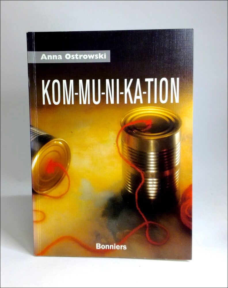 Ostrowski, Anna | Kommunikation