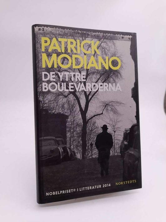 Modiano, Patrick | De yttre boulevarderna