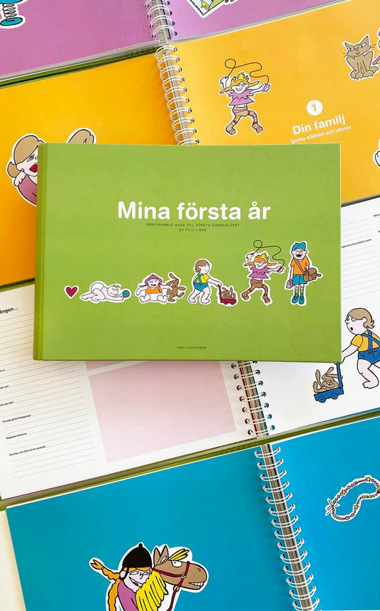 Söderström, Anna O. | Mina första år : Från mammas mage till första sommarlovet : en fyll-i-bok