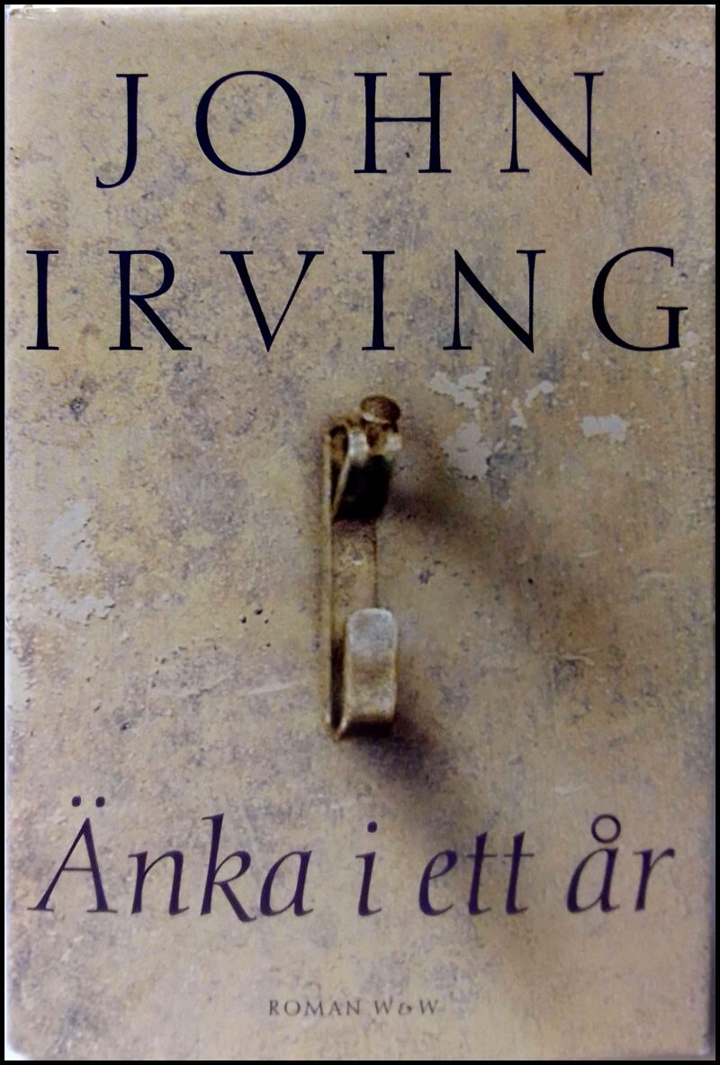 Irving, John | Änka i ett år