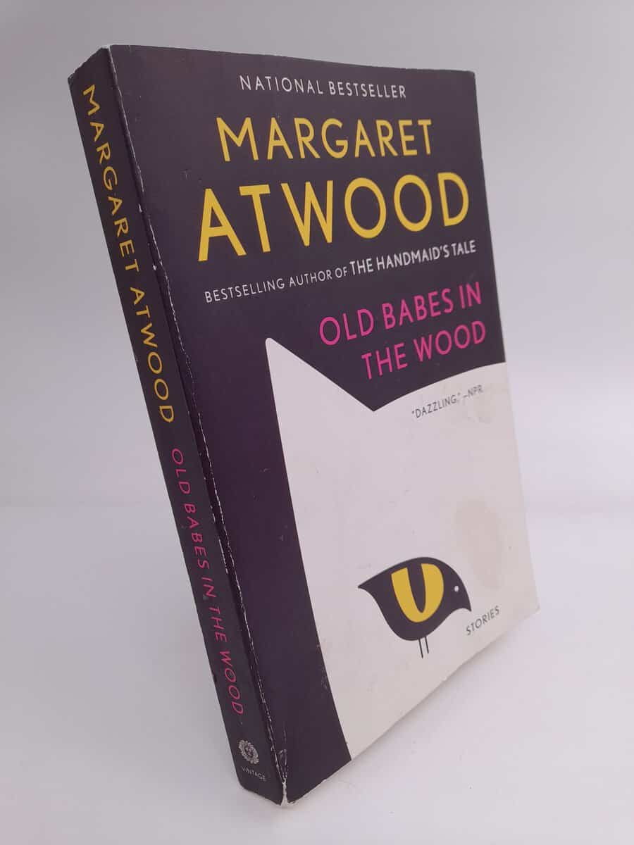 Atwood, Margaret | Old babes in the wood : Stories