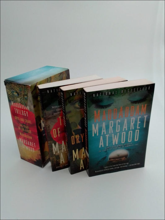 Atwood, Margaret | Maddaddam Trilogy Box : Oryx and Crake | The Year of the Flood | MaddAddam