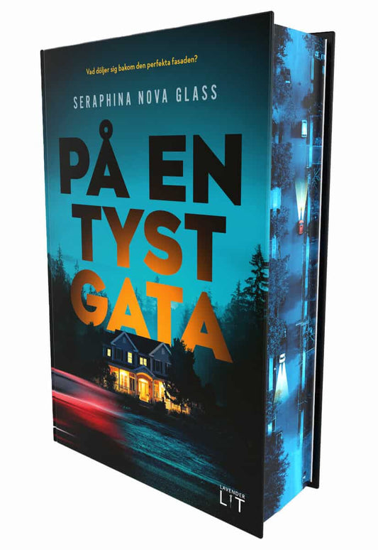 Nova Glass, Seraphina | På en tyst gata