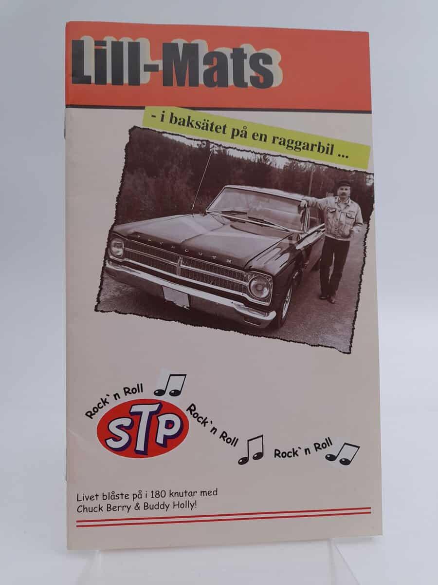 Holmberg, Lill-Mats | Lill-Mats : I baksätet på en raggarbil