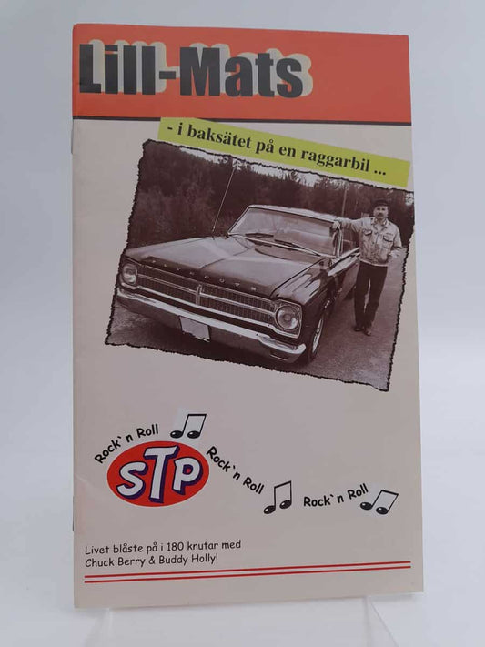 Holmberg, Lill-Mats | Lill-Mats : I baksätet på en raggarbil