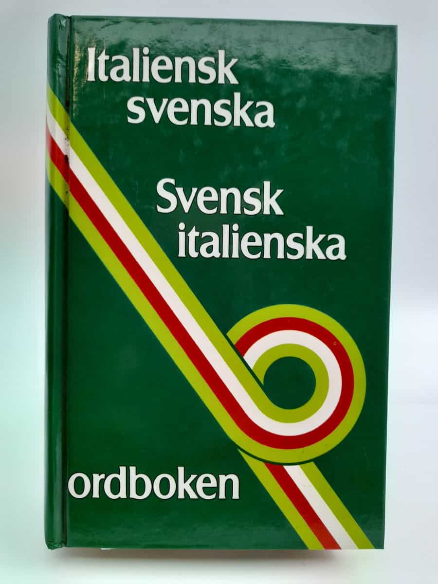 Tomba, Silvia [red] | Italiensk-svenska ordboken